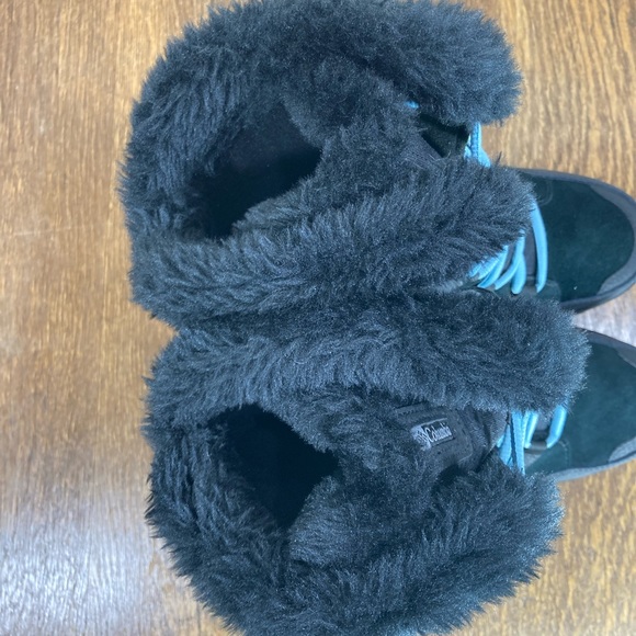 NWT Columbia Ice Maiden ll Snow Boot Women’s Size 6 Black/Oxygen - Picture 6 of 10